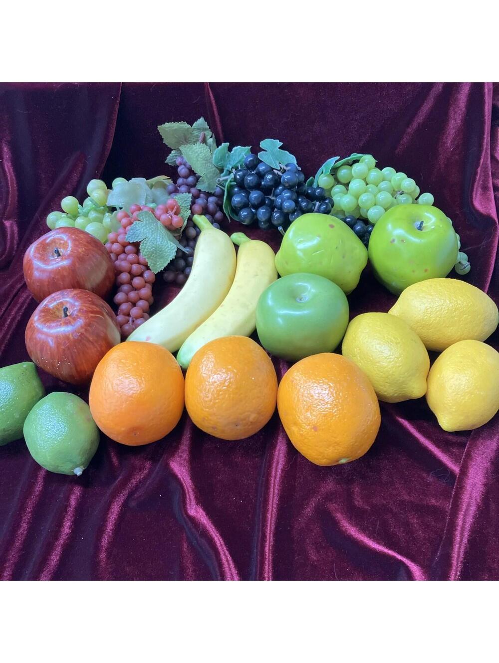 20 Pieces Of Hard Plastic/runner Fruit. Apples, Bananas, Grapes, Lemons Etc
